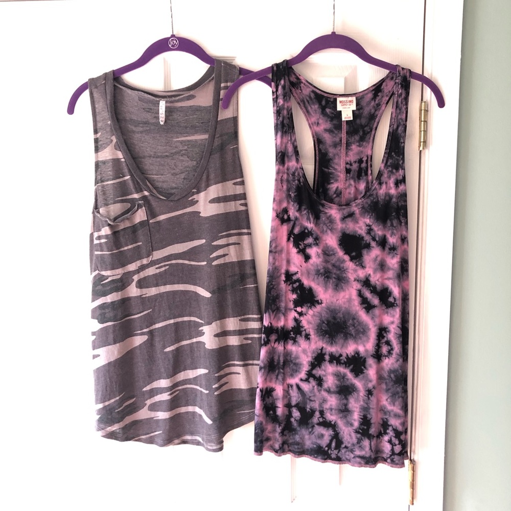 Bundle of 2 Tank Tops